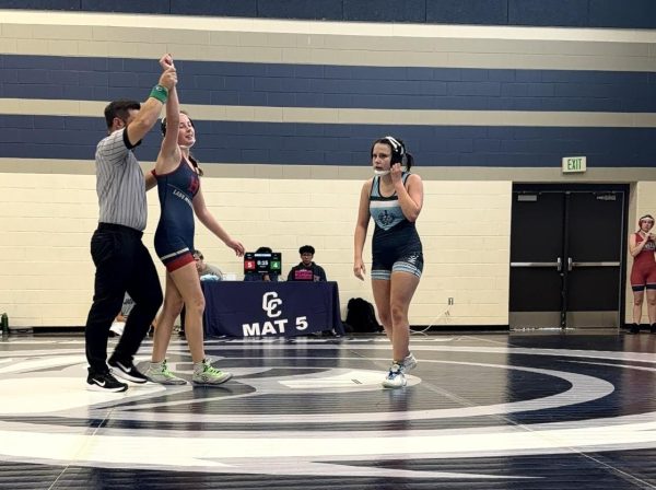 Evie Watson winning her match against a Layton girl, 2025 Corner Canyon Cup